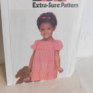 Simplicity 8594 1970&#39;s Girl&#39;s Dress Pattern - 1970&#39;s Girl&#39;s Pullover Puff Sleeve Dress with Ruffles Pattern - Size 5 6 6X