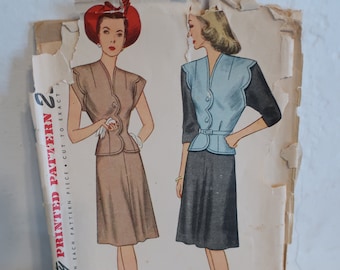 Simplicity 1545 1940's Dress Pattern - 1940's Scalloped Front Top Pattern - 1940's A-line Skirt Pattern - Size 12 Bust 30