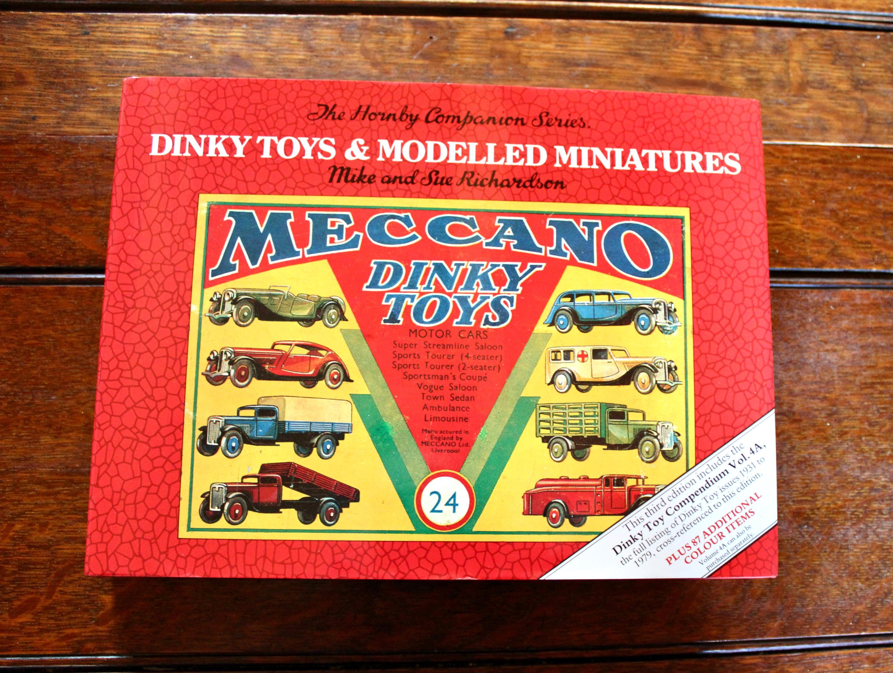 50s Dinky toys station stuff 4体セットビンテージ Vintage Dinky Toys Telephone Service Van #261 & Box