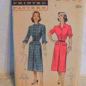 Butterick 5831 1940&#39;s Day Dress pattern - Inverted Pleat Dress Pattern - Quick and Easy 40&#39;s 50&#39;s Shirtwaist Dress Pattern - Size 14 Bust 32