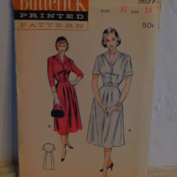 Butterick 5637 1940's or 50's Shirtwaist Dress Pattern - Open Pleat Dress Pattern - Day Dress Pattern - Uncut - Size 14 Bust 32