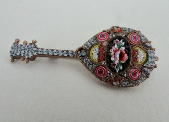 Micro mozaic mandoline brooch ,made in Italy.