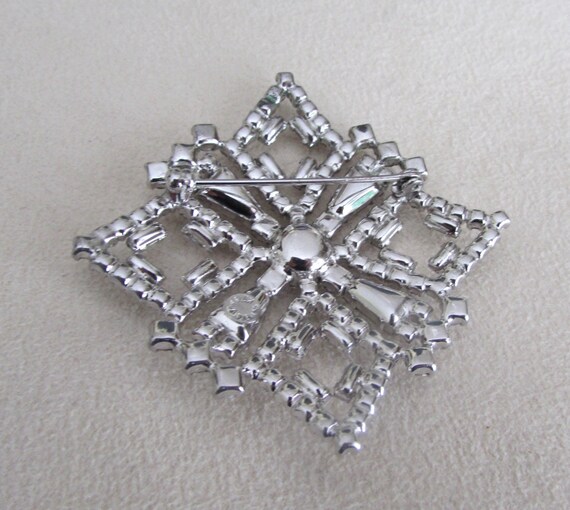 Jay Flex sterling brooch ,diamond shape. - image 2