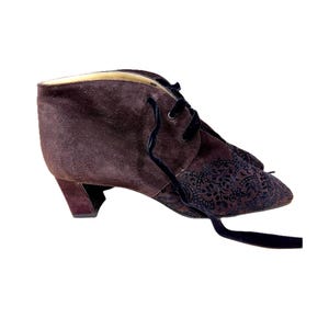 Vintage Yves Saint Laurent Suede Lace-Up Booties – Black Flocked Velvet Ankle Heels – Late 80s YSL Made in Italy