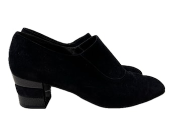 FERRAGAMO Vintage Black Suede Heels With Sculpted Block Heel, Size 38.5 EU (US 8) - 1980s