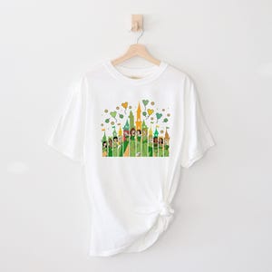 Comfort Color Shirt, St Paddy's Princess Shirt, Cinderella Tee, Elsa Shirt, Rapunzel Tee, Pocahontas Shirt, Ariel Tee, Disney Princess Shirt imagem 7