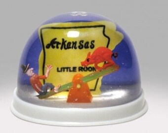 ARKANSAS Vintage USA Roadtrip Snowglobe Snowdome Souvenir