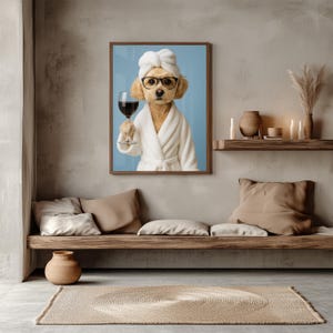 Portrait d'animal de compagnie personnalisé chien avec impression de vin Animal de compagnie dans une robe Portraits de chien chien dans les toilettes Animal de compagnie dans la baignoire chien drôle affiche de salle de bain cadeau pour animal de compagnie art mural