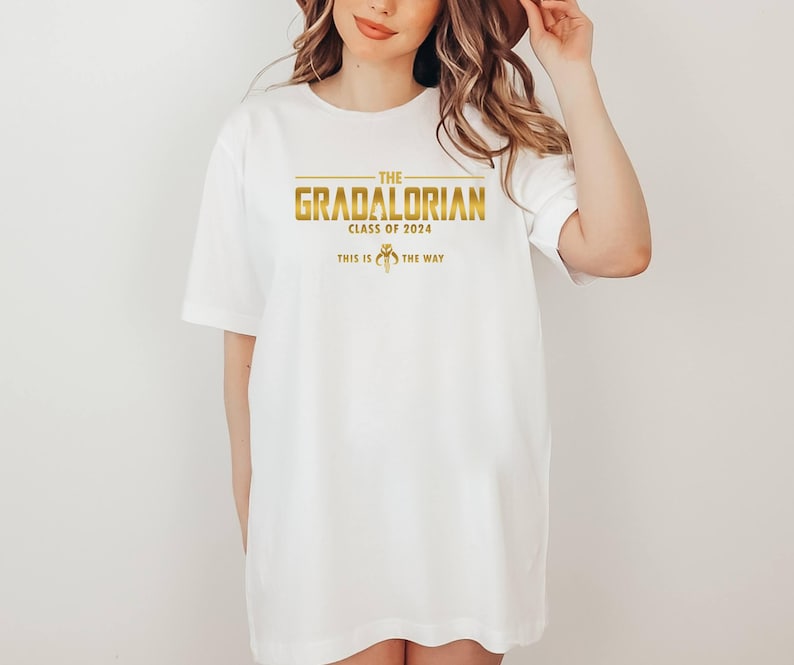 Camiseta de Gradaloriano, Camiseta de Graduación de Star Wars, Camiseta de Mandaloriano, Camiseta de Graduación, Camiseta de Último Día de Clases, Camiseta de Fin de Clases, Camiseta de Este Es El Camino imagen 4