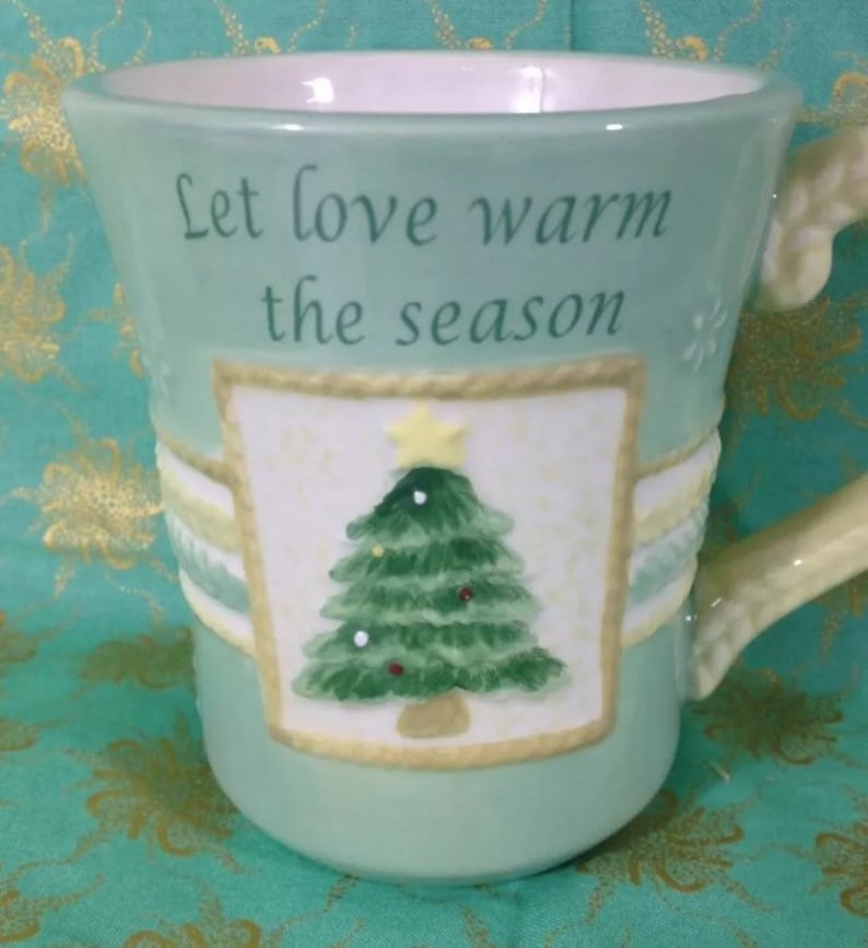 CHRISTMAS CUP Christmas Holiday Casa Bella Coffee Tea Mug Cup With Christmas Tree Cup