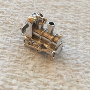 5190 Sterling Silver TRAIN ENGINE Charm Pendant 3D Dangle Style Sterling Silver Train Engine Pendant Charm
