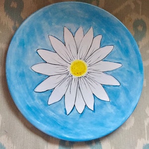 2017 Studio Art Pottery Large plate signed JB. Large White Daisy fresh White daisy on a blue background Large Studio Pottery Plate