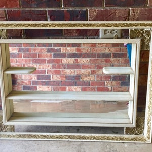 6413 Mid Century Hollywood Regency Mirrored Shelf Creamy White Mirrored Wall Display Mirrored Hollywood Regency