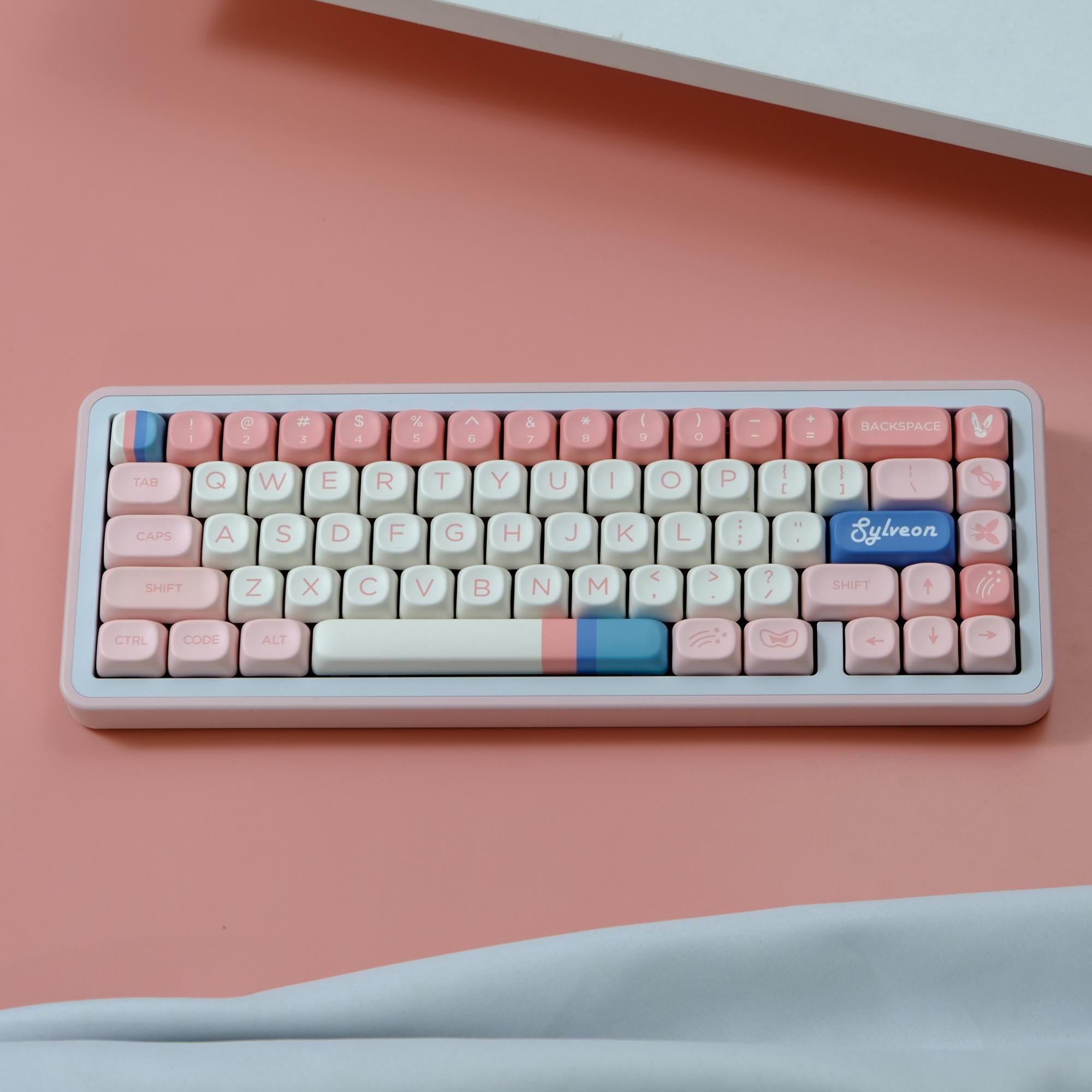 Eevee Fairy Keycap Set, Pokémon, 126 Keys PBT MOA Profile, Mechanical Keyboard Keycaps, Artisan Keycaps, Retro Aesthetic, Fantasy Style