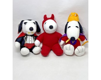 Lotto vintage di 3 peluche Whitman di Halloween: Snoopy Peanuts, diavolo e vampiro, 7 pollici