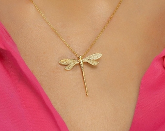 Collier libellule en or, collier pendentif libellule bohème, cadeau pour elle, accessoires femmes