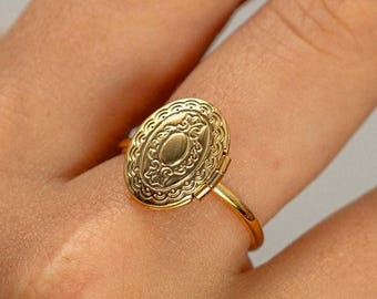Gold Locket Ring, Miniature Locket Statement Ring, Meaningful Gift, One size Ring, Tiny Locket Ring, Gift for Her