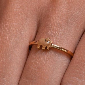 Tiny Elephant Ring, Miniature Elephant adjustable Ring, Meaningful Gift, Elephant Jewelry, Minimalist Ring, Gift for Her