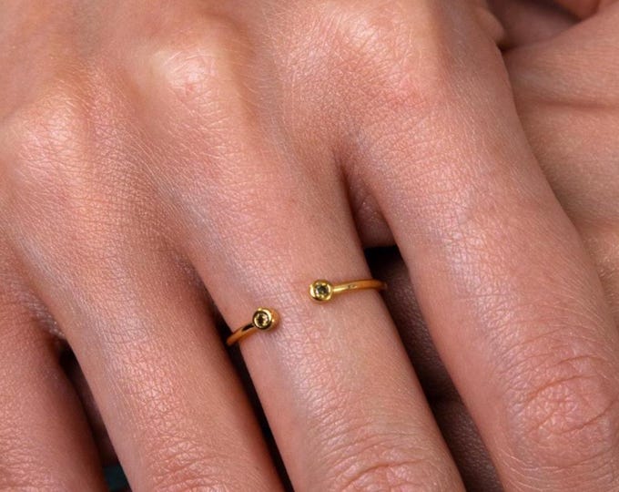 August Birthstone Ring, Delicate Ring Gold Vermeil, Adjustable Stacking ring with August Gemstones, Leo Birthday Gift