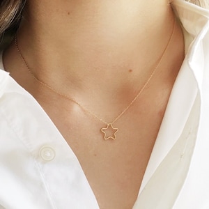 Gold Stern Halskette, Stern Halskette, Celestial Halskette, Stern Schmuck für Frauen, zierliche Gold Charm Halskette