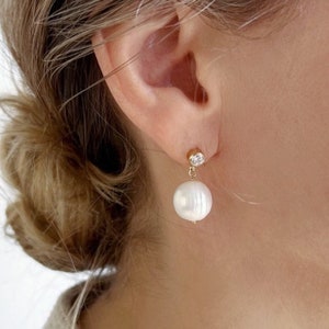 Freshwater Pearl Earrings, Pearl Jewelry, Pearl Drop Earrings, Dainty Earrings, Stud Earrings, Minimalist Earrings