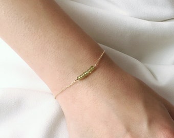 Gold Peridot Bracelet, Peridot Birthstone Jewelry, Minimalist Peridot Bracelet for Women, Dainty Bracelet, Wedding Gift