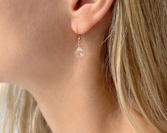Crystal Earrings Dangle, Clear Quartz Earrings, April Birthstone Earrings, Quartz Jewelry, Quartz Crystal Earrings, Silver Crystal Earrings