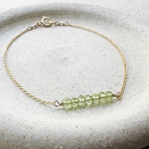 August Birthstone Bracelet, Gold Peridot Bracelet, Peridot Jewelry for Women, Dainty Bracelet, Minimalist Bracelet, Wedding Gift