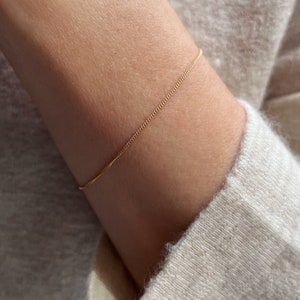 Dainty Chain Bracelet, Curb Chain Bracelet, Gold Curb Chain, Simple Gold Chain Bracelet, Thin Chain Bracelet, Delicate Bracelet image 5