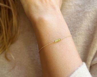 Gold Peridot Bracelet, Peridot Bracelet for Women, Peridot Birthstone Jewelry, August Birthstone Bracelet, Dainty Gold Bracelet