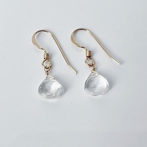 Clear Quartz Earrings, Clear Crystal Drop Earrings, April Birthstone Earrings, Quartz Jewelry, Silver Crystal Earrings