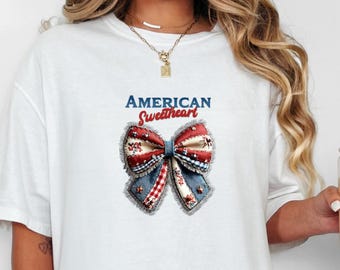 Amerikanisches Sweetheart-T-Shirt, Vaterländisches Patchwork-Bogen-T-Shirt, 4. Juli Frauenhemd