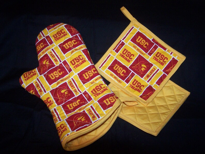 USC College Oven Mitt Pot holder BBQ Tailgate set image 1