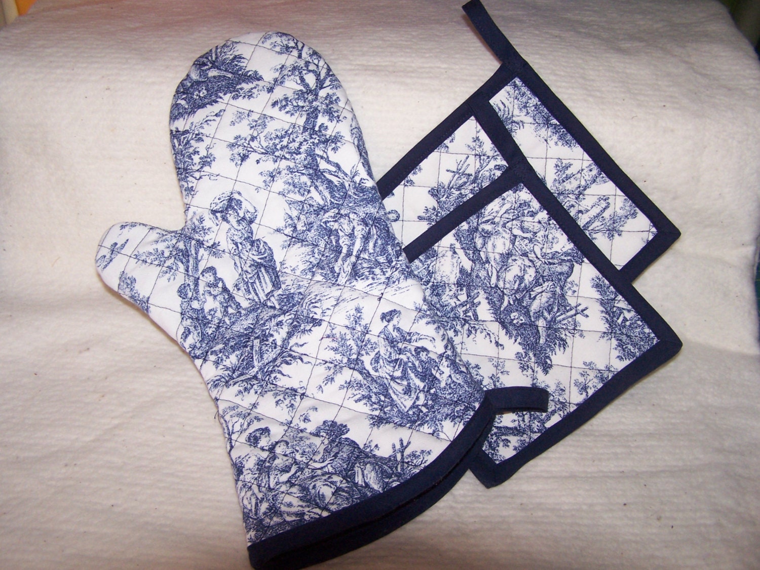 Marseilles Toile Willow Ware Blue White 2 Pack Heat Resistant Hot Oven  Mitts & Pot Holders for Kitchen Set,for BBQ Cooking Baking