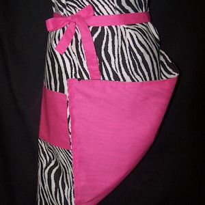 Zebra Animal Print Contrast Hot Pink Butcher Style, Fully Lined Apron / Pot Holder Set