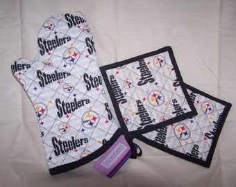 NFL Pittsburgh Steeler's, Oven Mitt, and, Pot Holders, Tailgate, Set