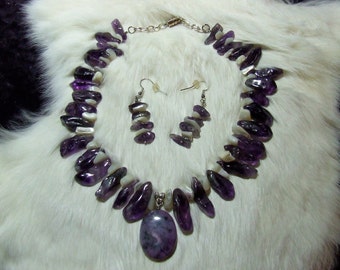 Amathest and Crazy Purple Agate Necklace   Item 07-11