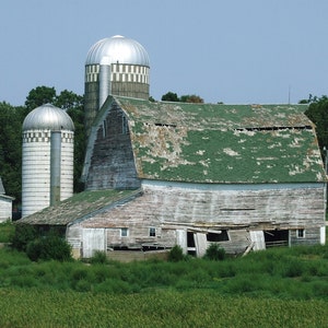 Barn and Silo in North Dakota P 36 image 1