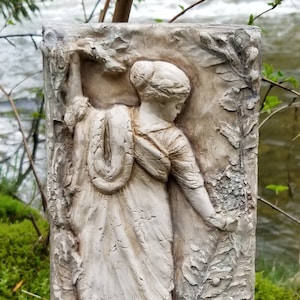 Vintage Victoria & Albert Museum Plaster Austin Sculpture of the Roman  Goddess Flora