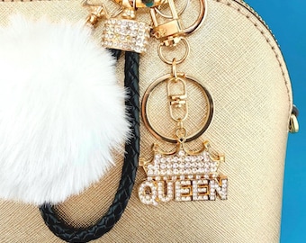 Charm para bolso con diamantes de imitación y corona de reina, llavero con pompón y llavero.