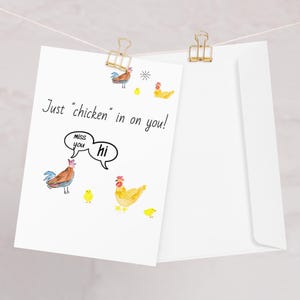 Tarjeta de pollo divertida - Acuarela - "Just Chicken In On You" - Tarjeta con un lindo juego de palabras con animales - Tarjeta "Pensando en ti" - Tarjeta de felicitación - Regalo para amantes de los pollos