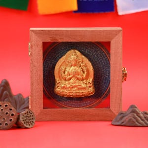 Tibetan Buddhism Tsa-tsa Buddhas,Avalokiteshvara with Four Arms, a bridge connecting the mortal world with the divine realm, wishes of peace