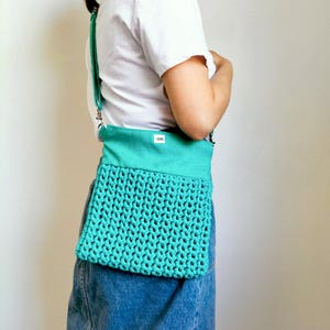 Mintgrüne midi Häkeltasche Sommer für Geschenk totebag Handtasche Frau Schwester Freundin Mutter Mädchen Teen romantisch boho casual Accessoires handgemacht
