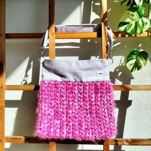 Rosa Violette gehäkelte Schultertasche - Handgemachte Zotteltasche, kleine Tote Handtasche Geschenk für Frauen, Teenager, Mädchen, Schwester, Freund, romantisch Y2K