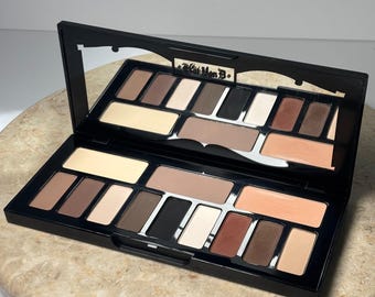 Kat Von D Shade Light Eye Contour Palette OS Multi Matte Neutral Eyeshadow