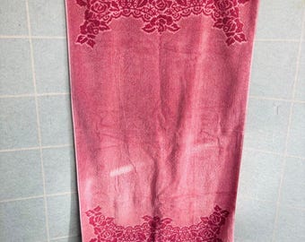 Vintage Raspberry Floral Border Pink Retro Bath Towel 45 x 25