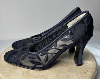 Vintage Lord & Taylor Blue Sheer Gwen Lace Floral Heels Pumps Shoes 7M