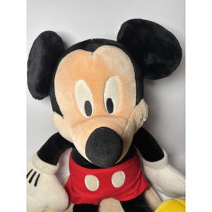 Disney Store Mickey Mouse Plush Stuffed Animal 22"Clean immagine 2