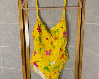 Price ANNE COLE COLLECTION Yellow Floral One Piece Swimsuit Women's Size 14