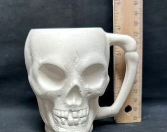 Taza de calavera de cerámica Bisque Nowells lista para pintar